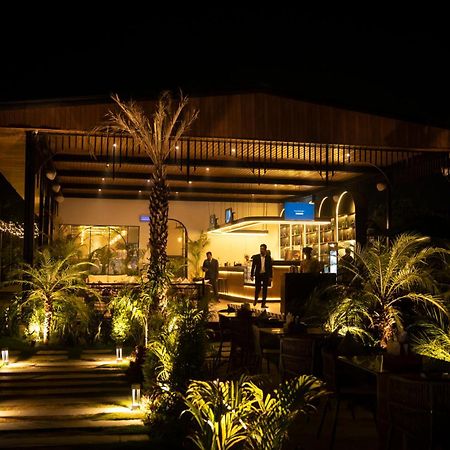 Vintclub Resort Lucknow Esterno foto