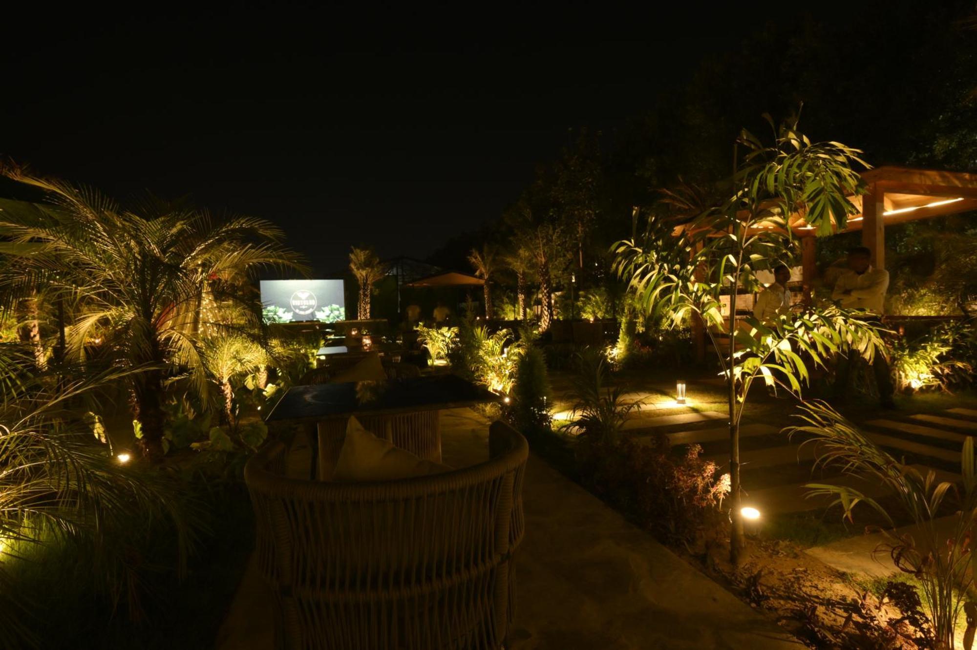 Vintclub Resort Lucknow Esterno foto