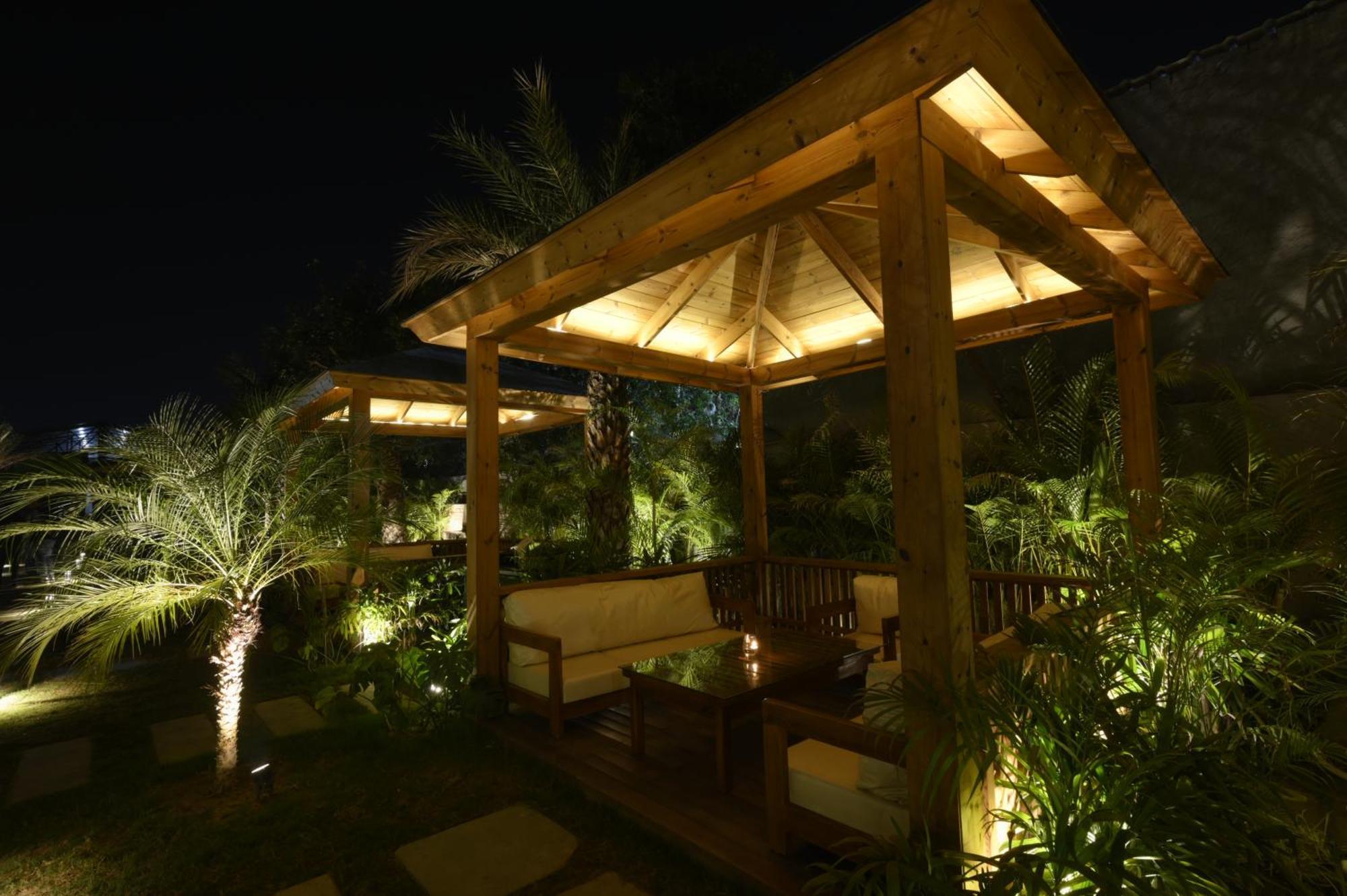 Vintclub Resort Lucknow Esterno foto