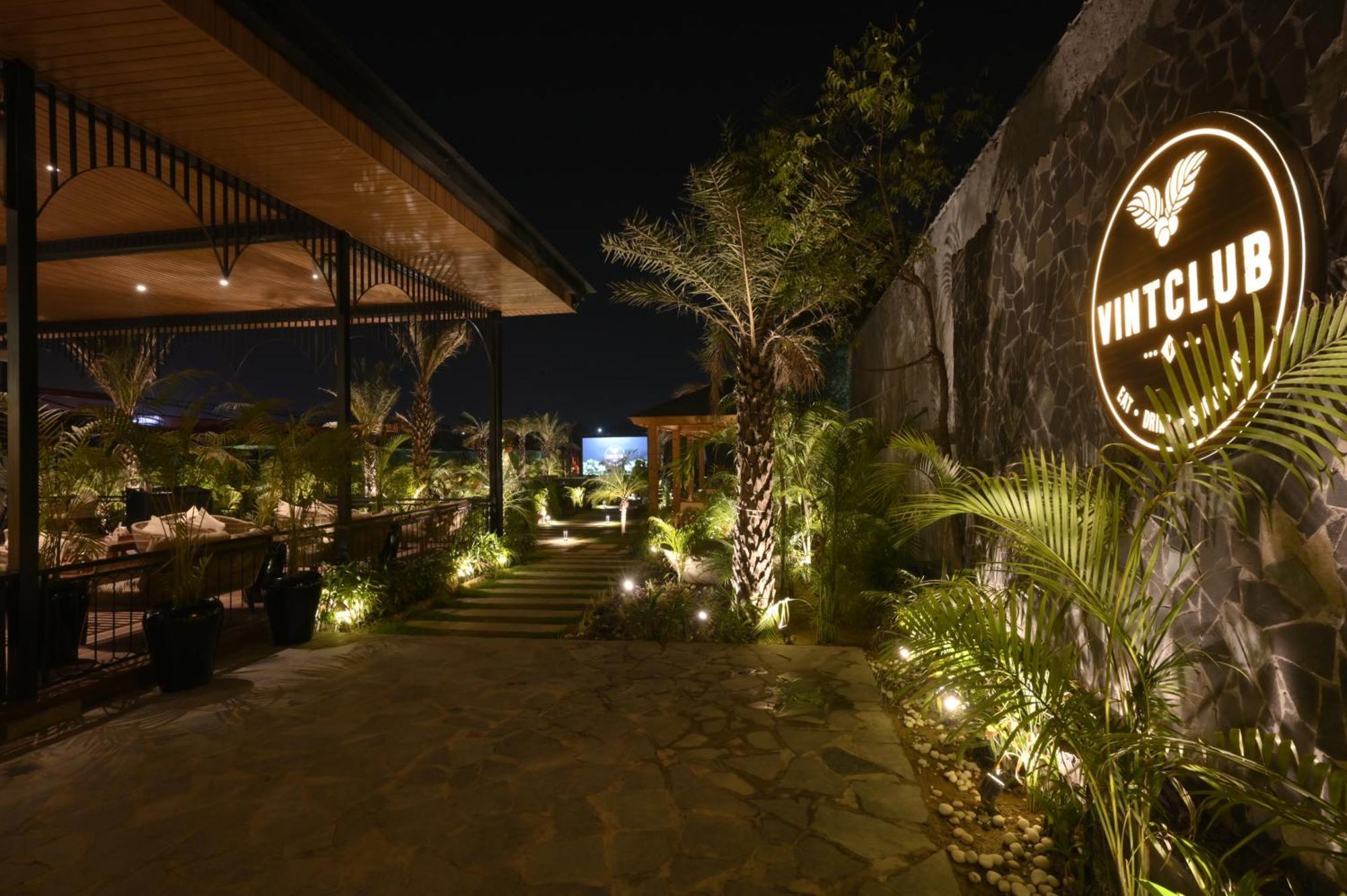 Vintclub Resort Lucknow Esterno foto