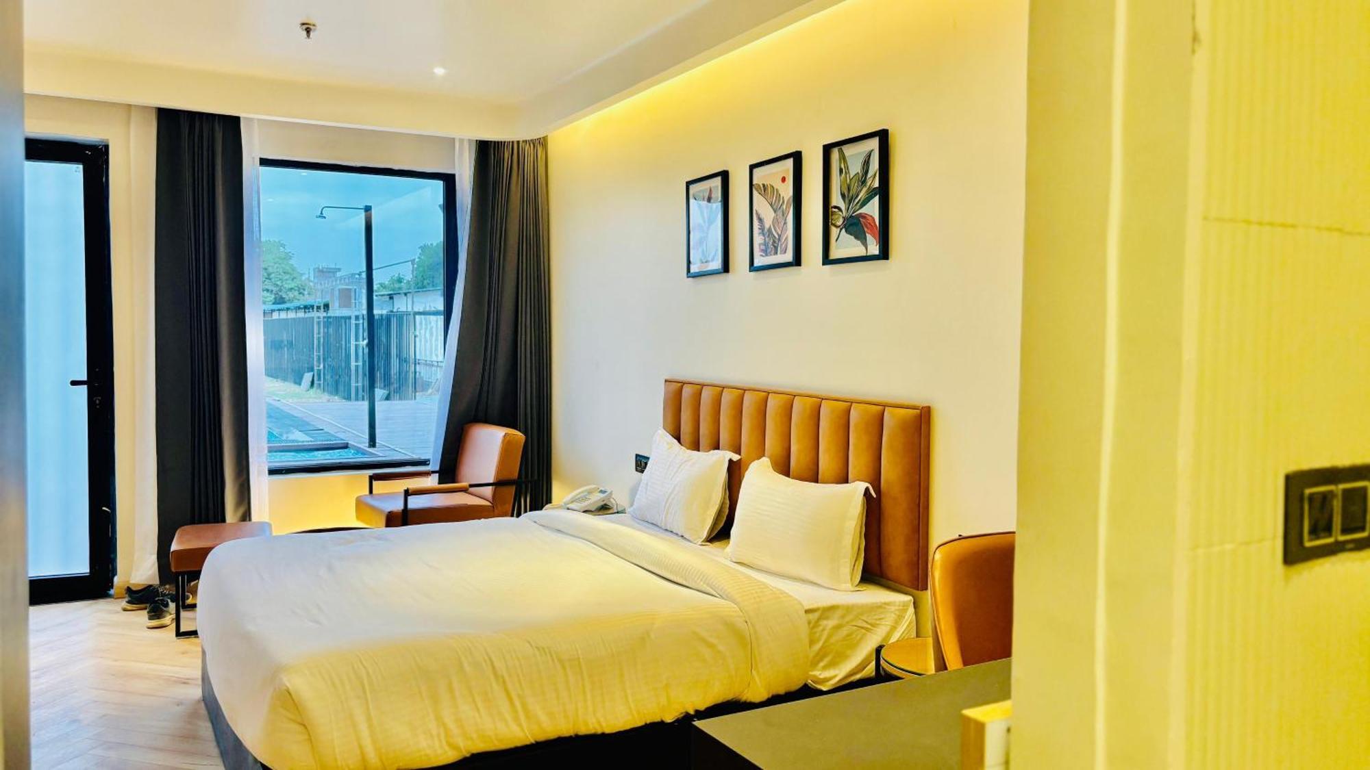Vintclub Resort Lucknow Esterno foto