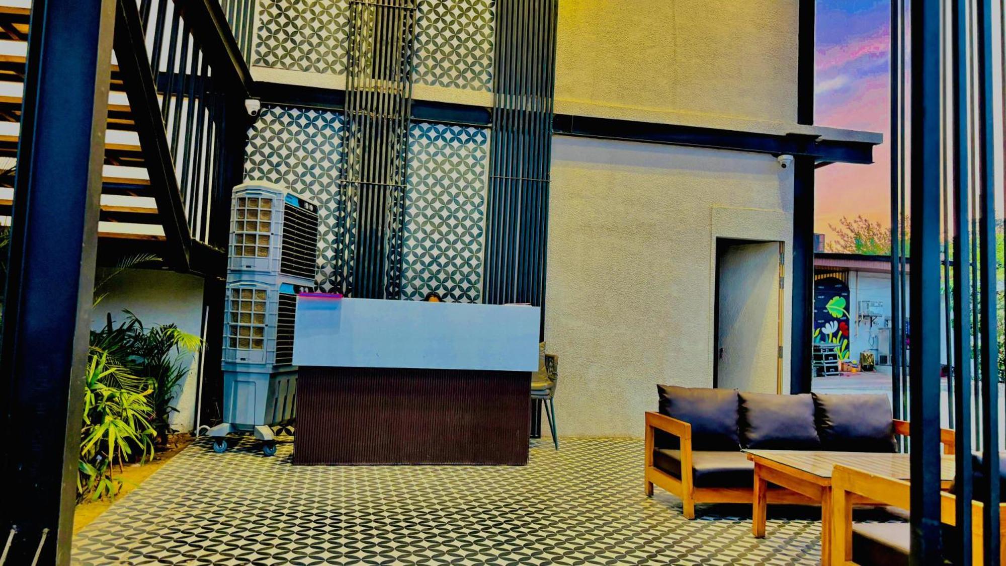 Vintclub Resort Lucknow Esterno foto